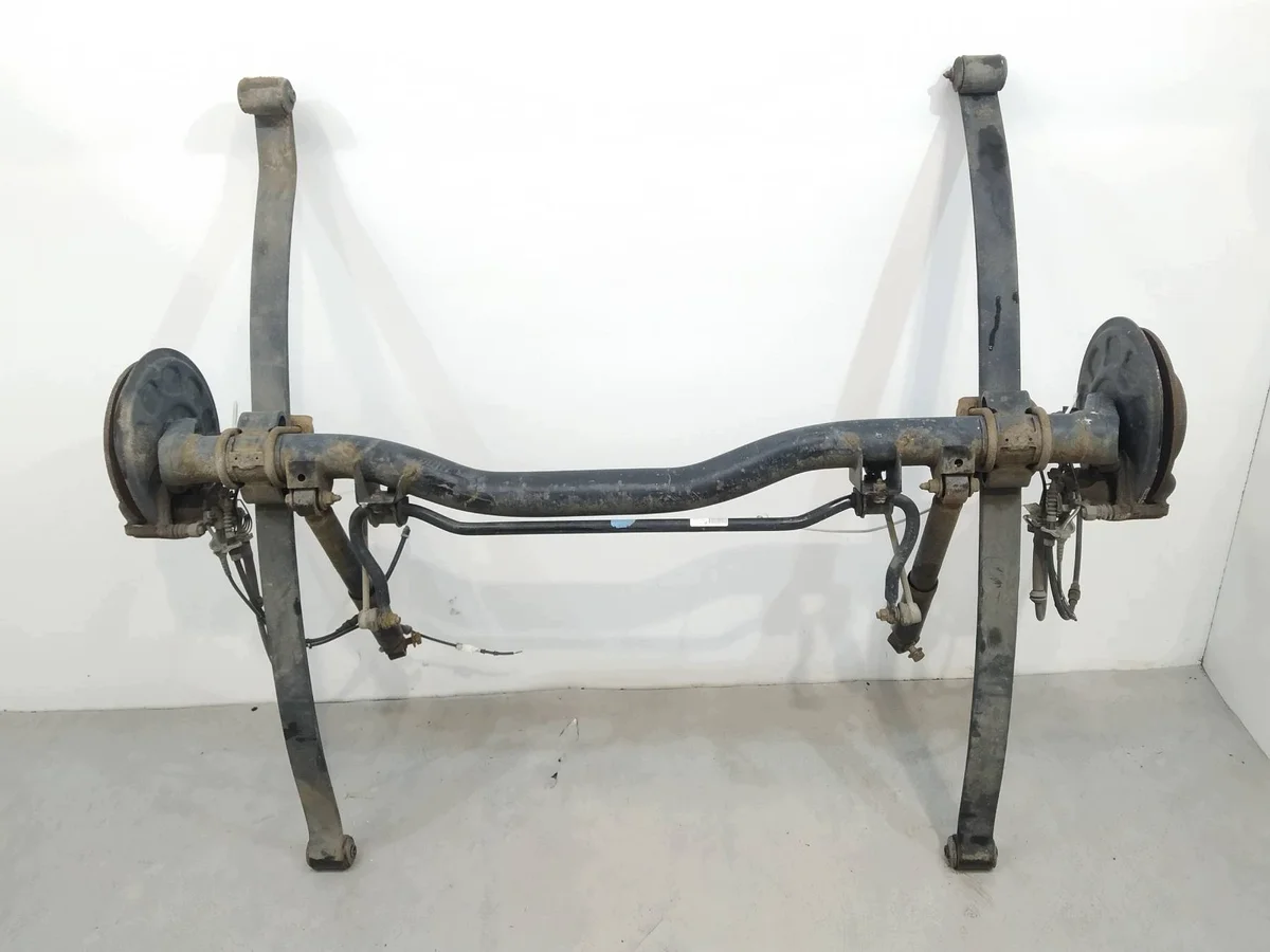 VW Caddy III Rear Suspension Beam Used