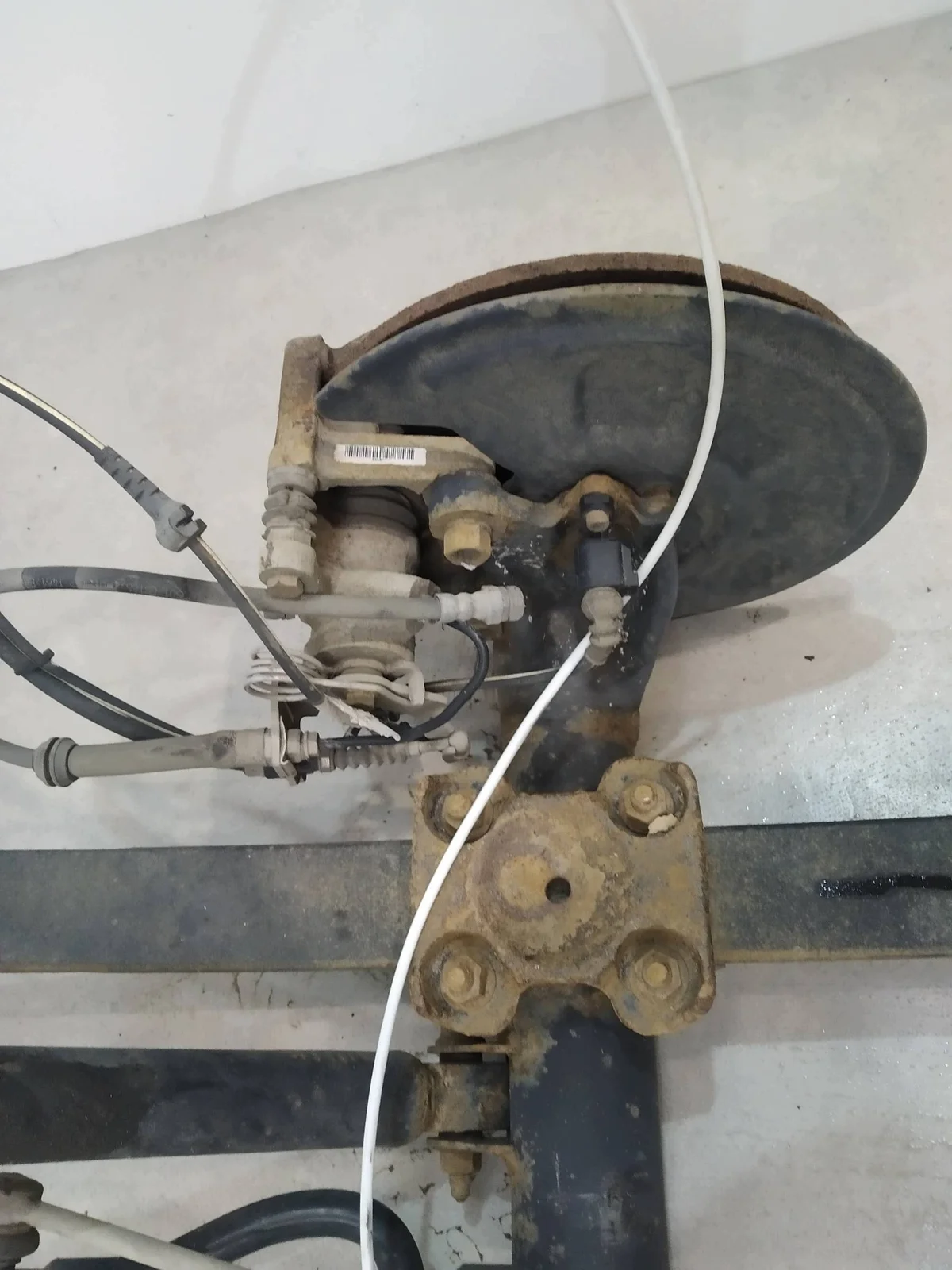 Achsträger hinten VW Caddy III gebraucht image 4