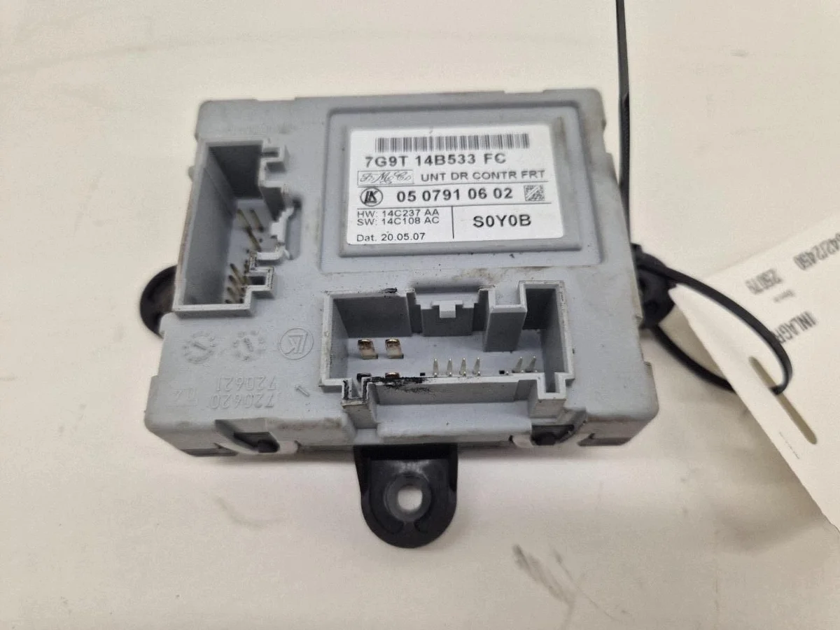 Module de porte Ford Mondeo MK IV 1481797