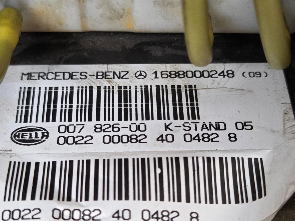 Bomba cierre centralizado Mercedes-Benz A W168 1688000248