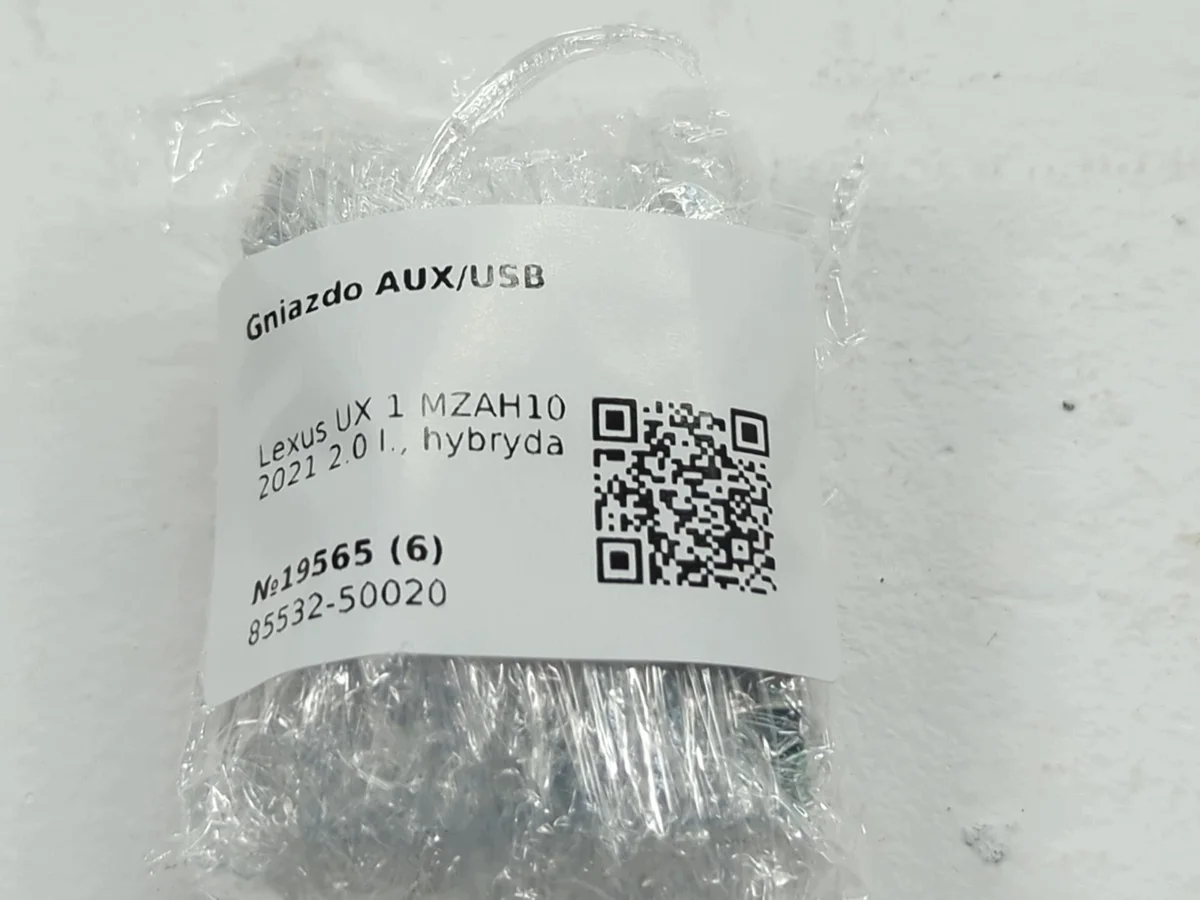 Conector AUX/USB Lexus UX 1 85532-50020 image 5