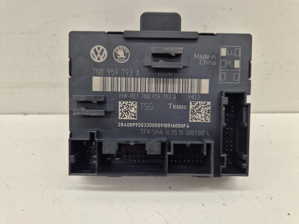 Módulo Porta Skoda Superb B6 7N0959793A Usado