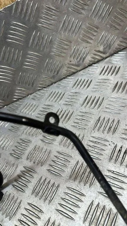 Land Rover CK5Q-6C851-BB Olieleiding Gebruikt image 6