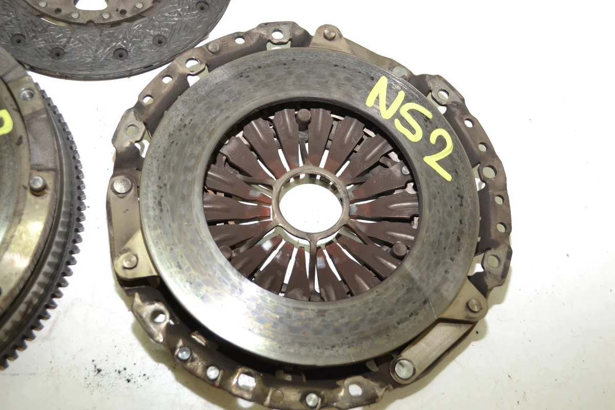 BMW E90 E91 E60 2.5i N52 Kupplung 7556565 image 3