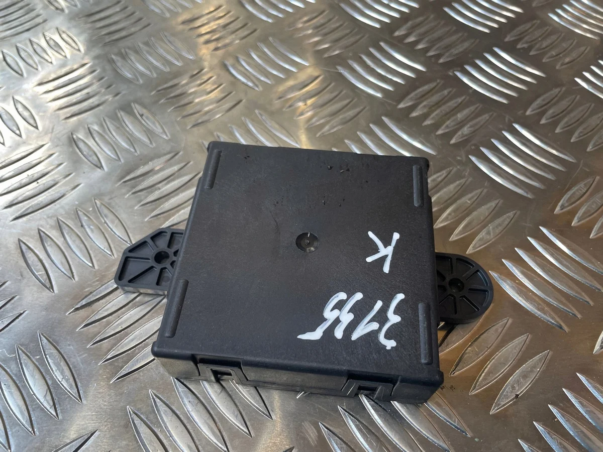 Dodge Challenger Door Module Left 3.6L 2016 image 5