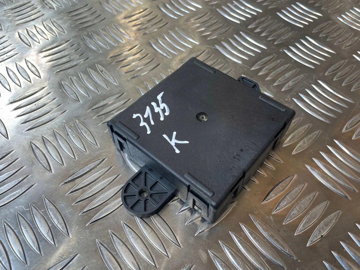 Dodge Challenger Door Module Left 3.6L 2016 image 7