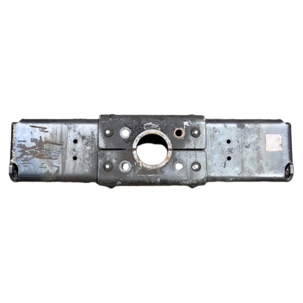 Volvo DB75V2 Querträger für Anhängerkupplung image 4