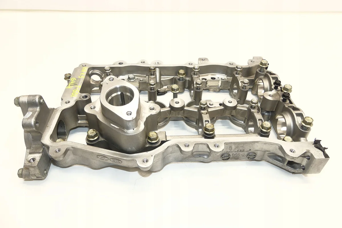 Kia Ceed G4LH Camshaft Base Used image 8