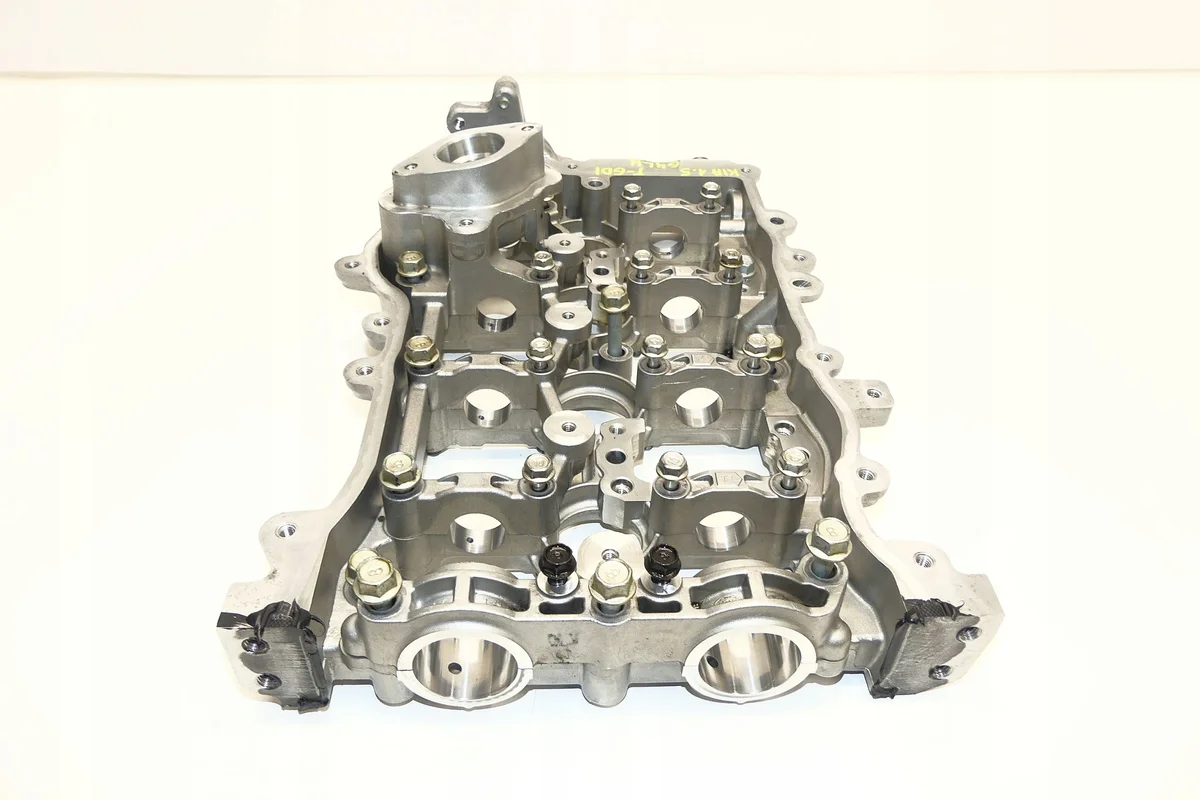 Kia Ceed G4LH Camshaft Base Used image 9