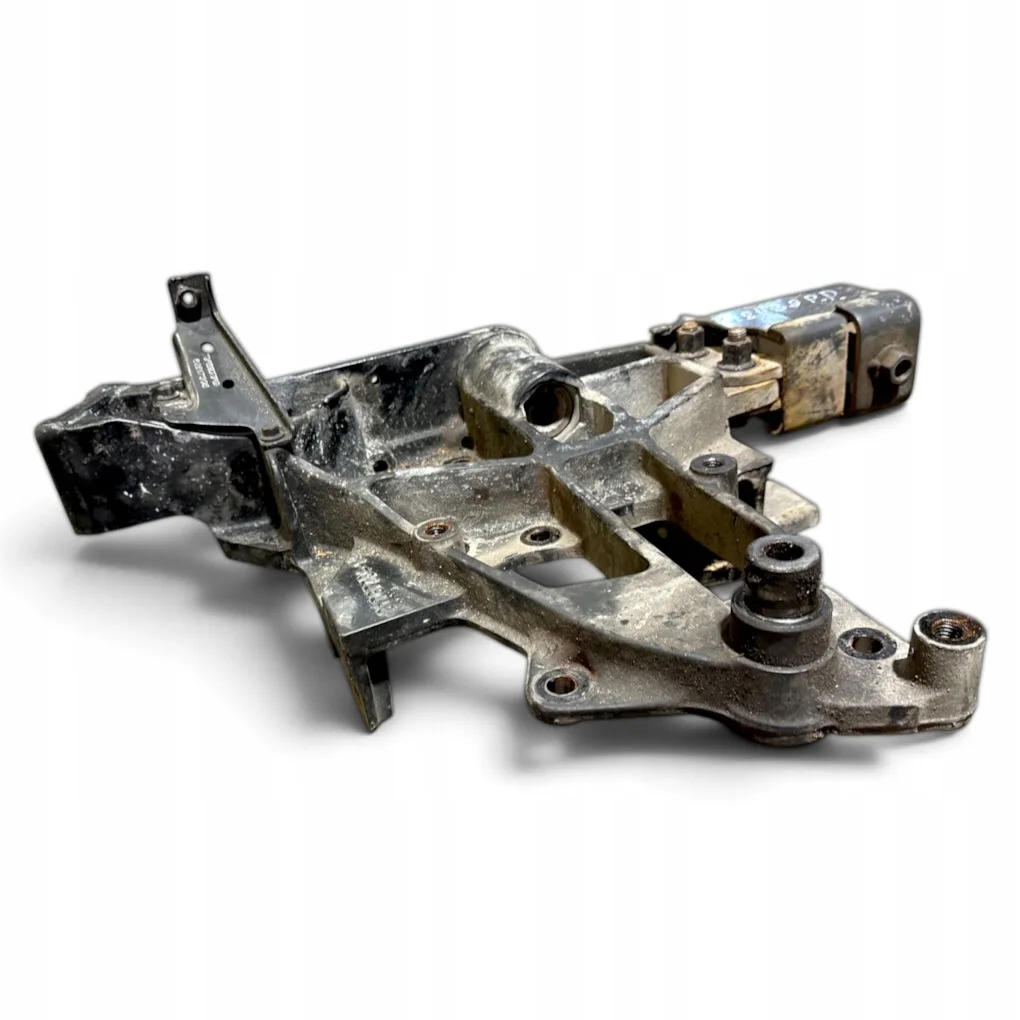 Volvo Frame Extension Right Front 21767734 image 6