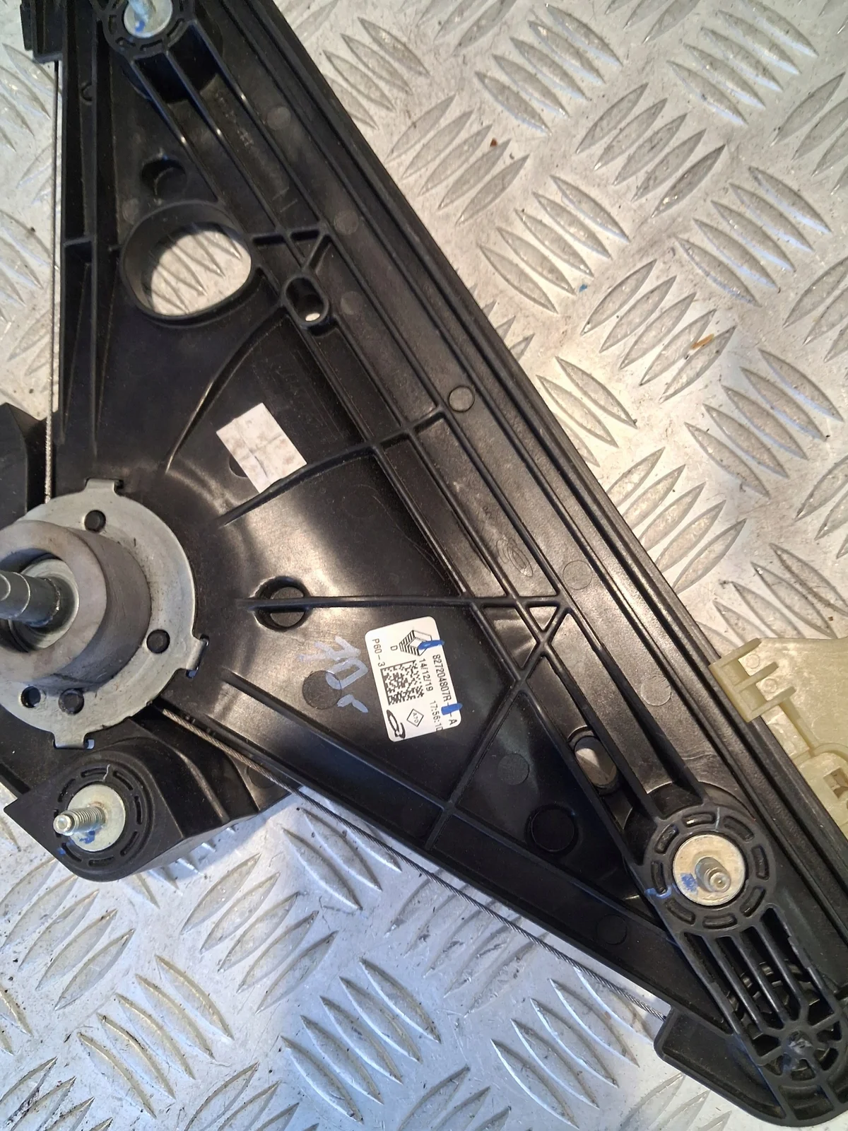 Renault Clio V Fensterheber rechts hinten 827204807R image 5