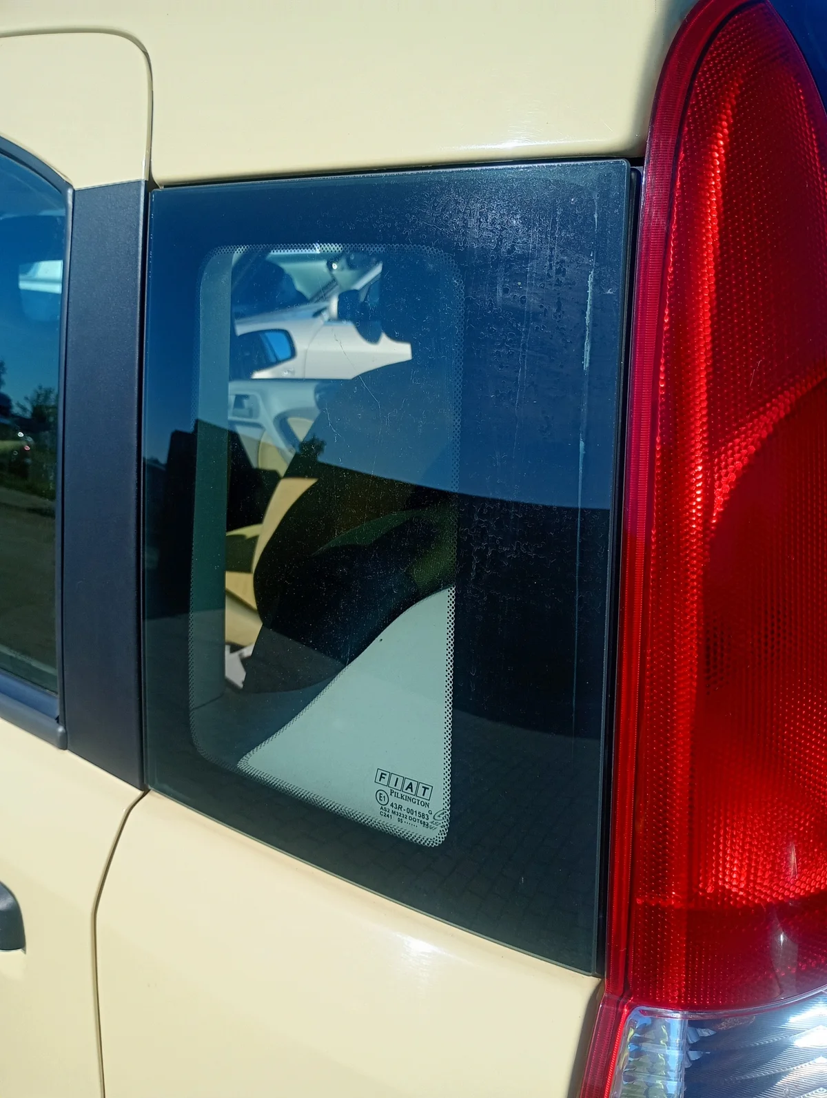 Fiat Panda II Seitenfenster links hinten image 3