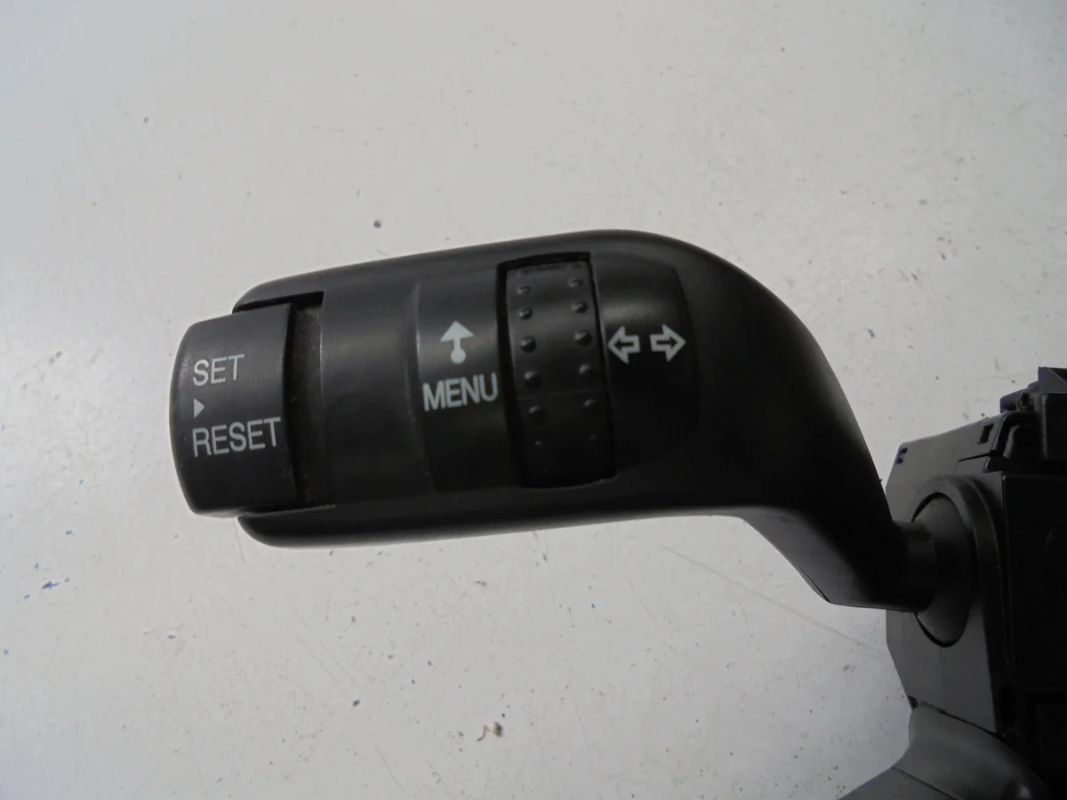 Comutador Ford C-MAX 1.6 TDCI Usado image 4