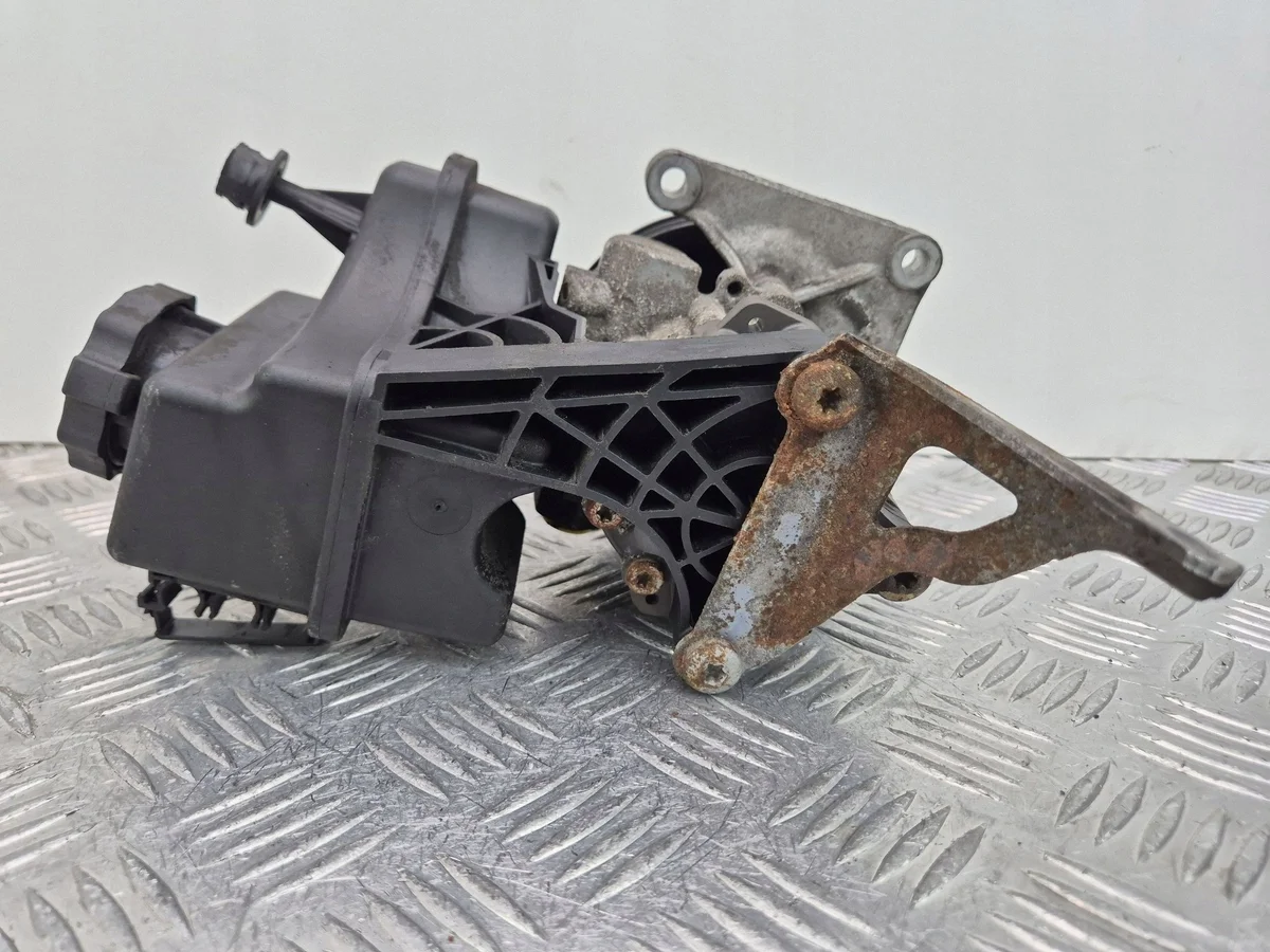 Mercedes-Benz A0064667801 Hydraulikpumpe Lenkung image 5