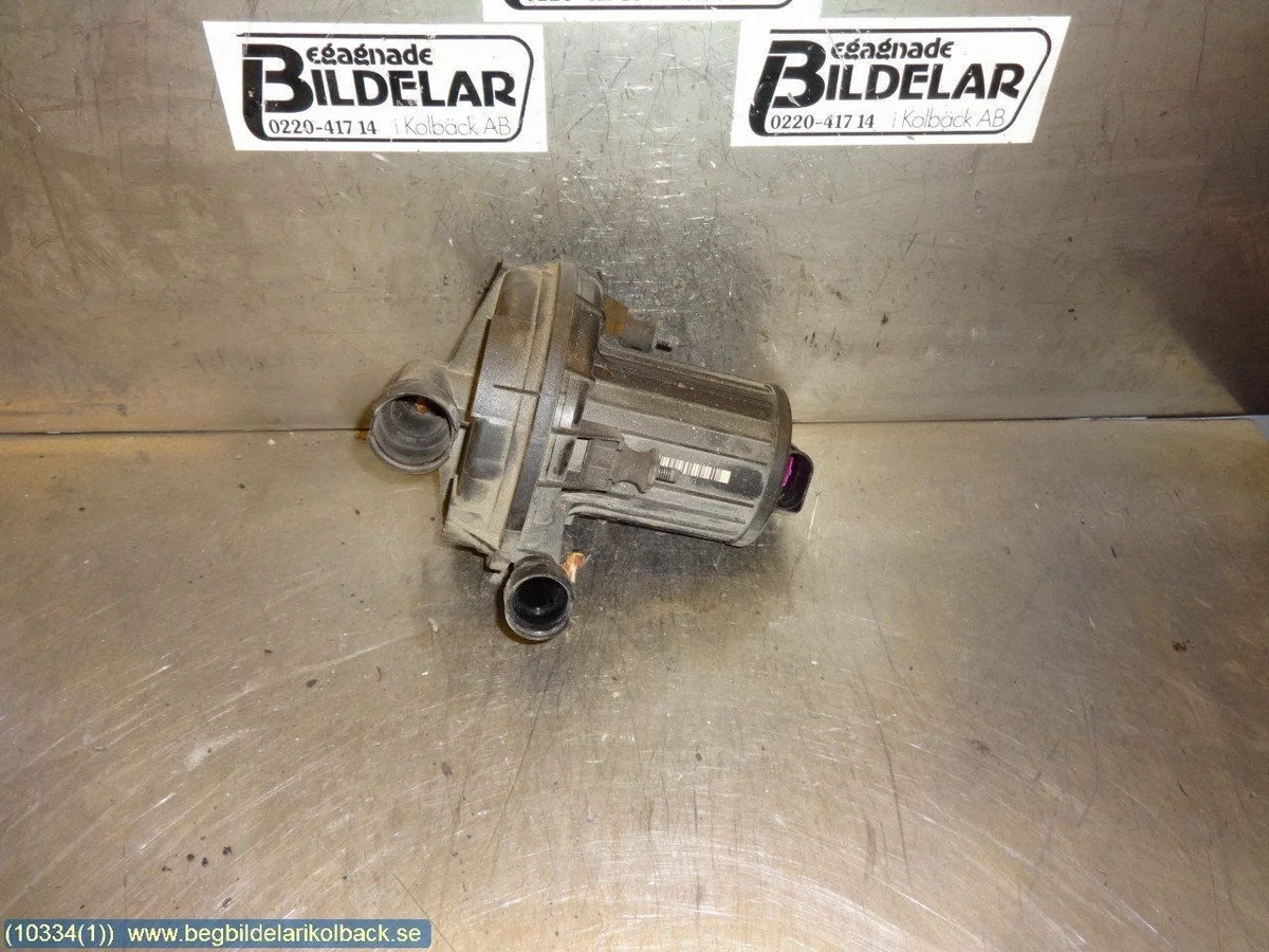 Pompa aria secondaria VW Golf V 06A959253B