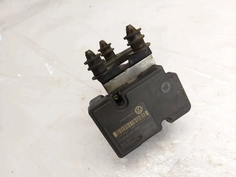 ABS Modulator Pump VW Golf Audi A3 Used image 3