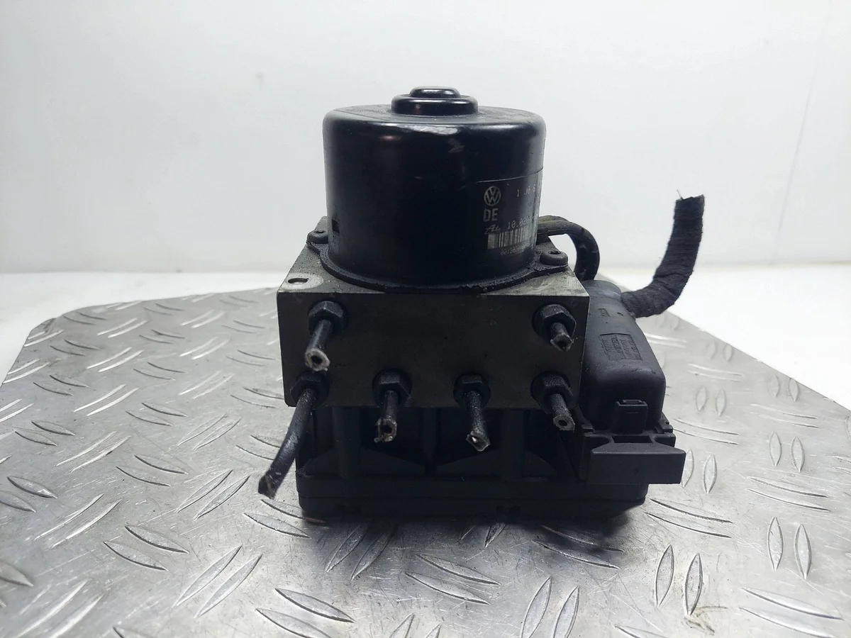 ABS Pumpe VW Golf IV 1J0614117A image 3