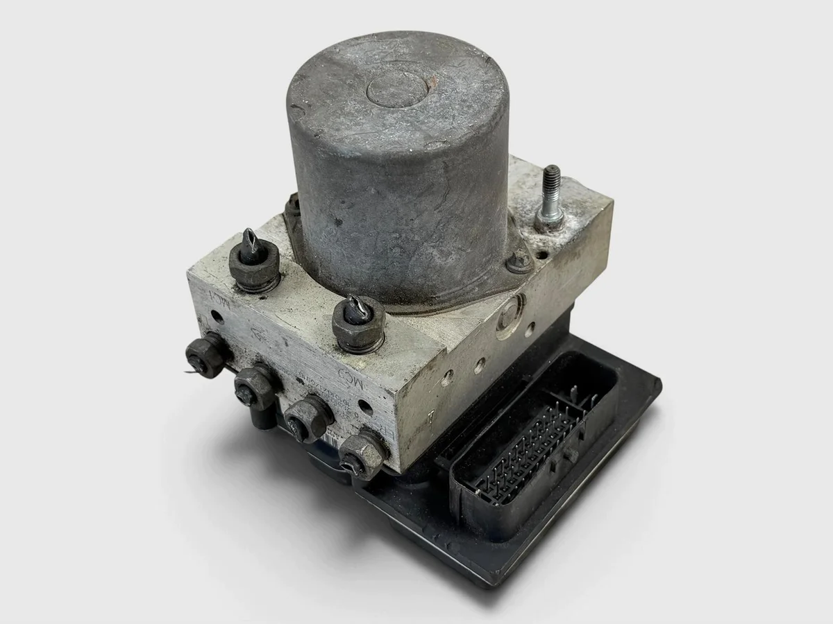ABS Control Module for Chevrolet Tahoe image 4