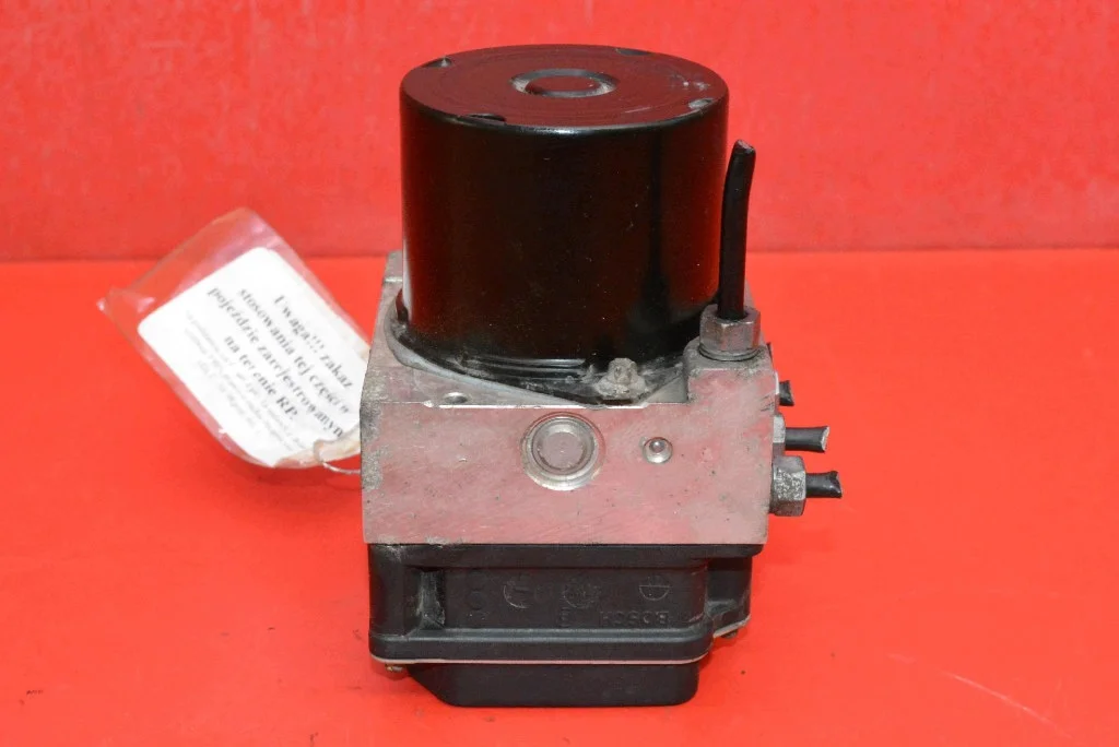 ABS-pumppu Skoda Fabia II 6R0614117F image 4