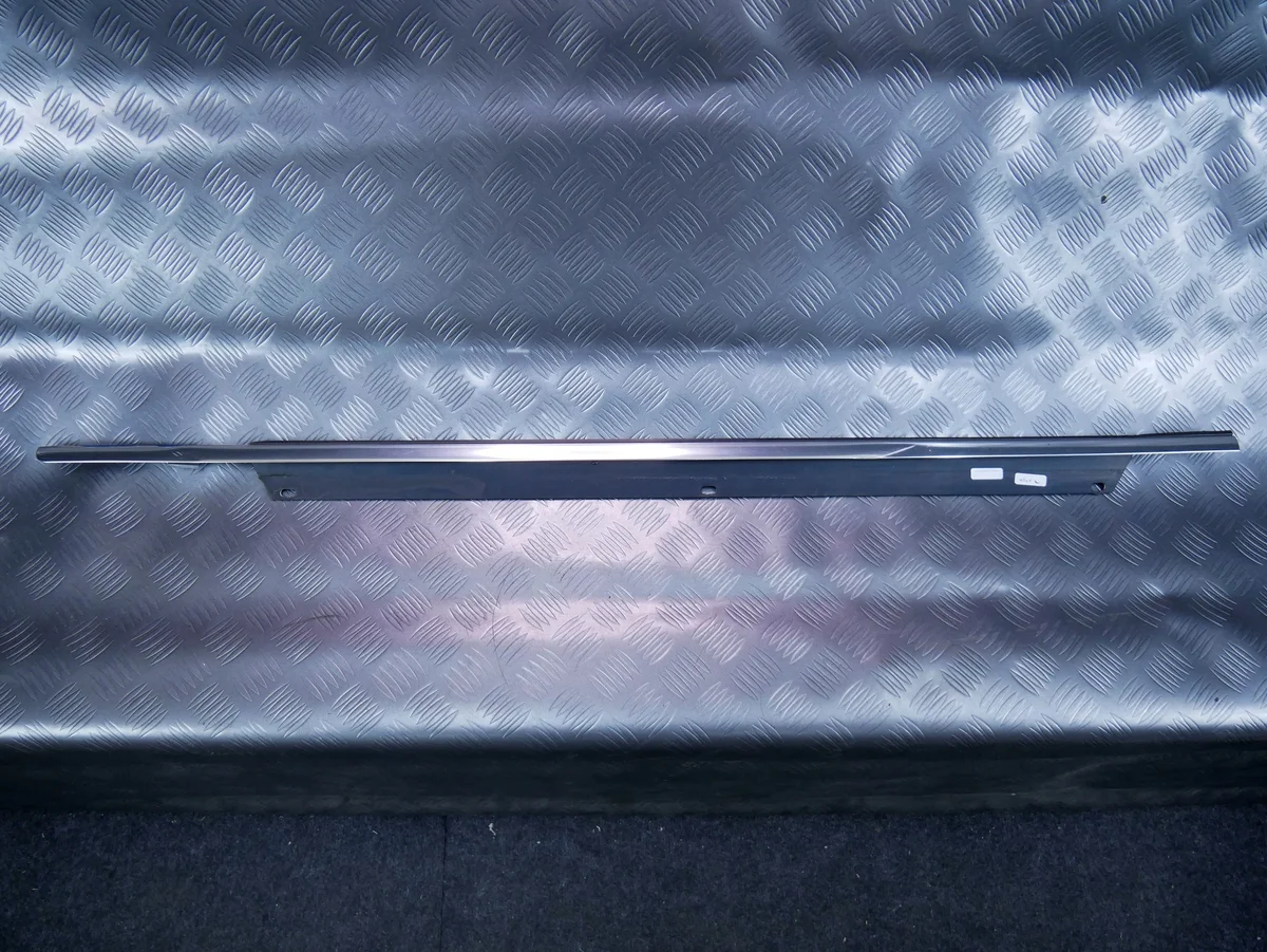 Audi Q7 4L Chrome Door Strip Front Left