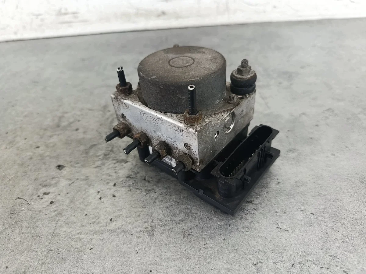 Pompa ABS Opel Corsa D 13236012 Bosch