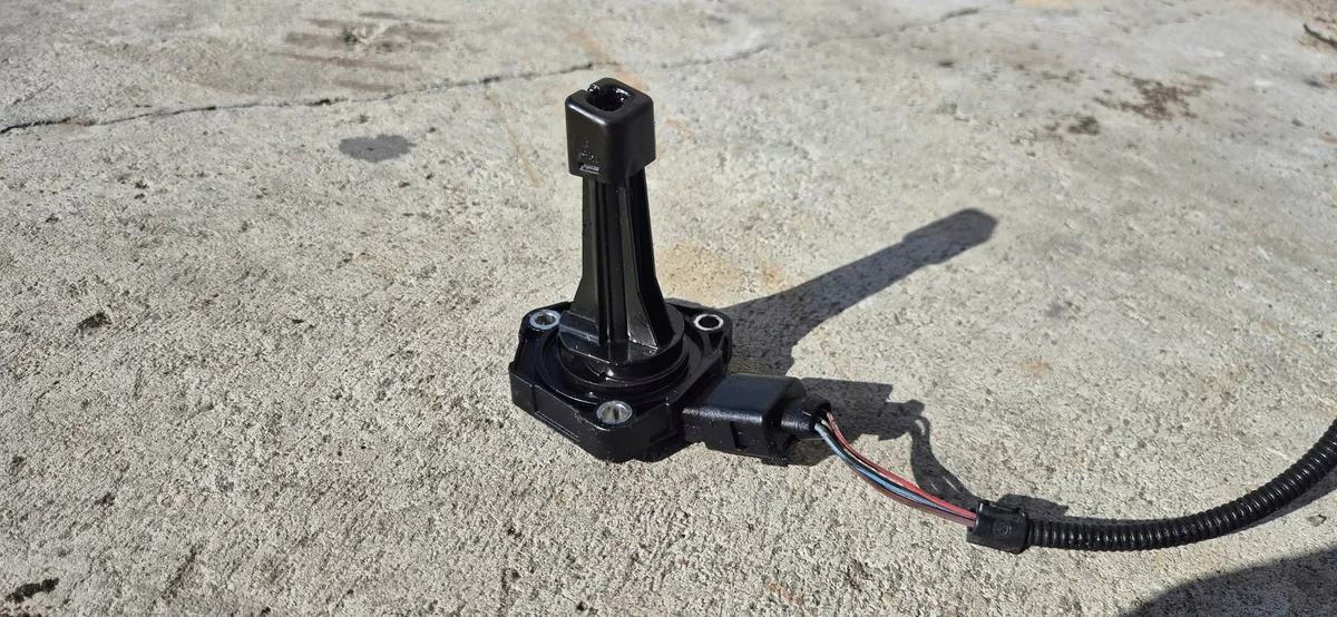 Sensore livello olio Audi A4 B8 A5 1.8 TFSI