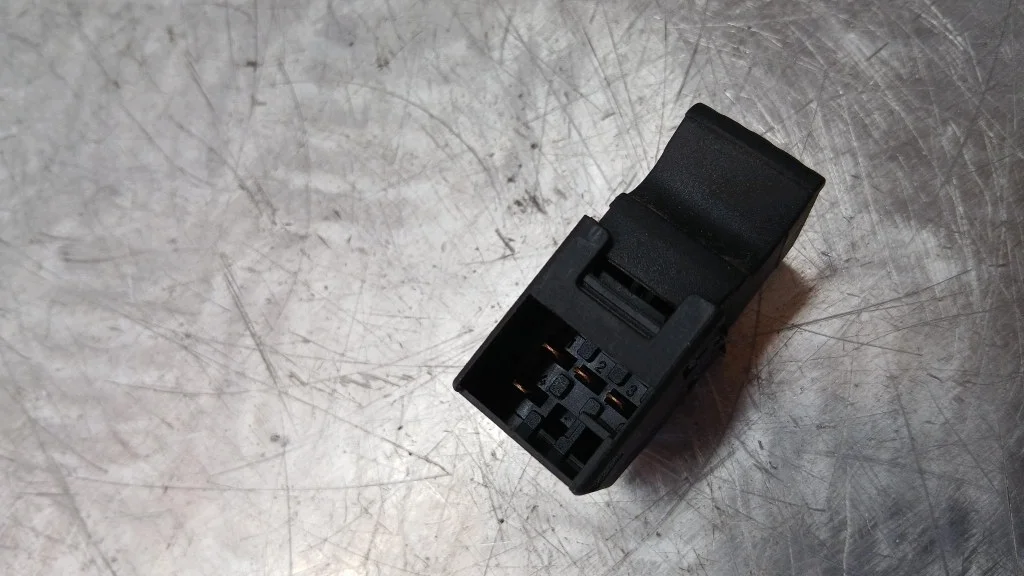 Schalter Rechts Vorne Seat Alhambra V-152952 image 3