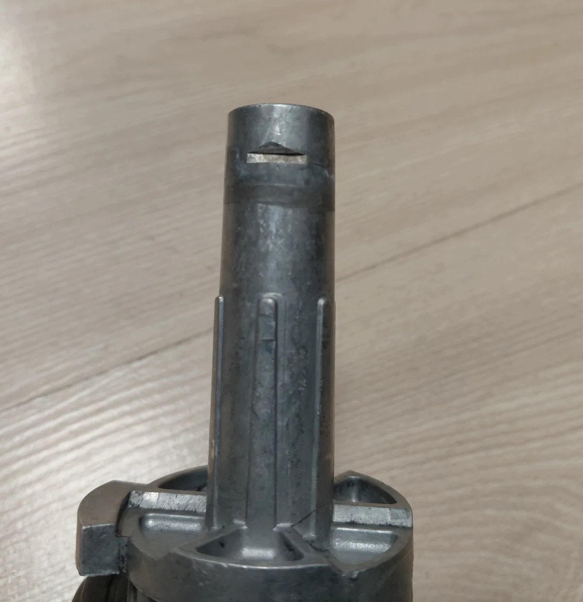 Soporte Espejo Derecho VW Touareg III 18-26 image 3