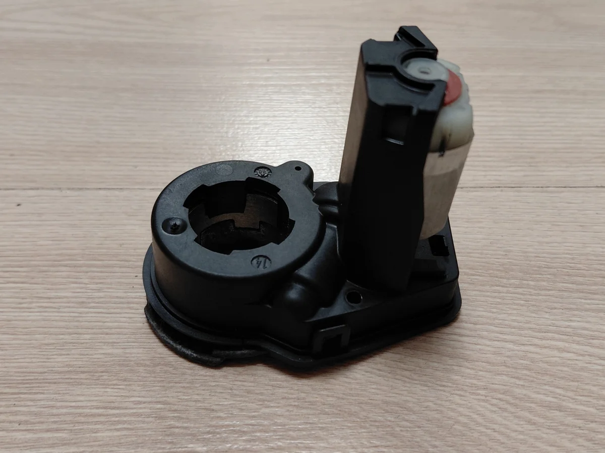 Motor plegado espejo derecho Citroen C4 Picasso