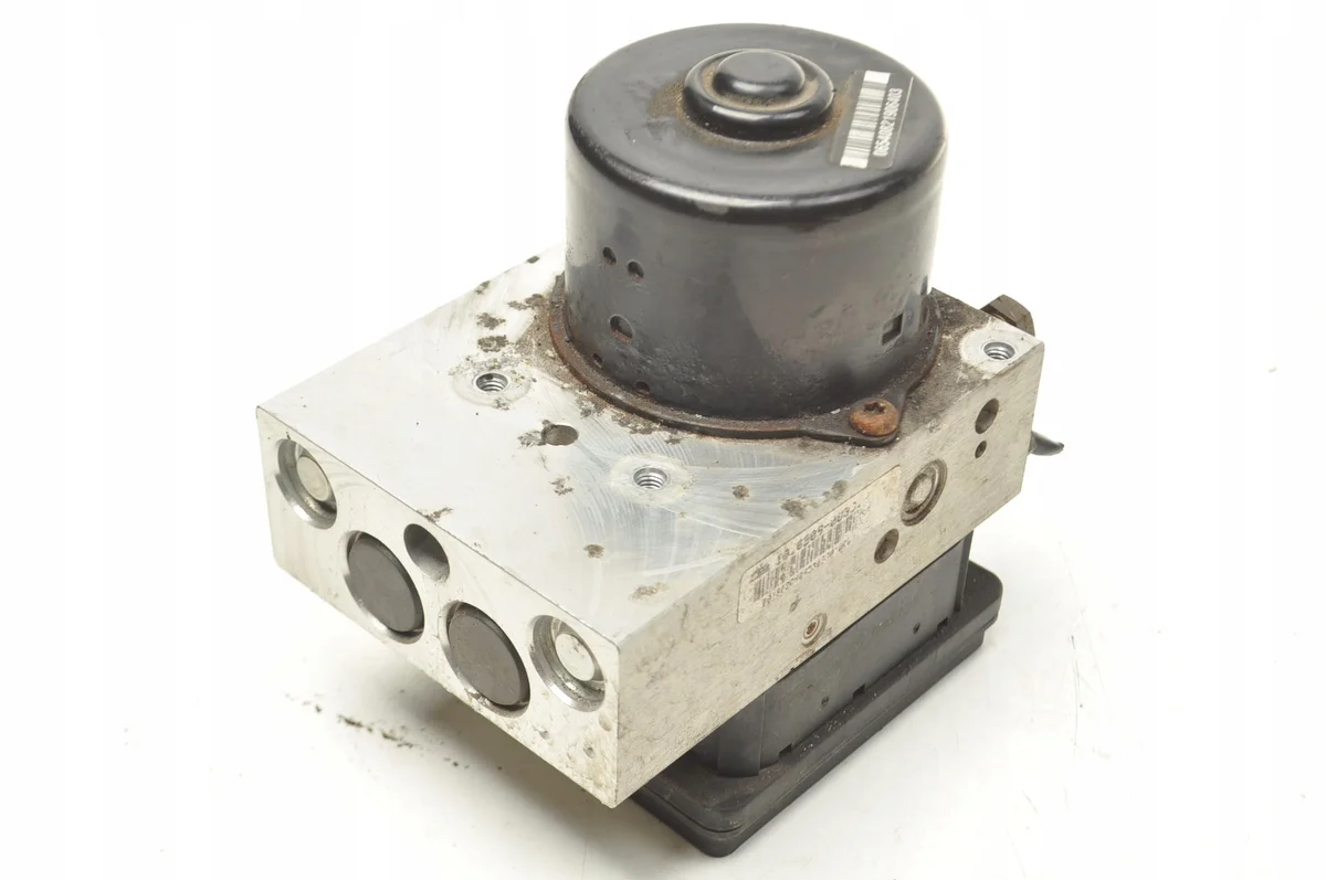 2010 Volvo XC90 ABS Pump 30793444