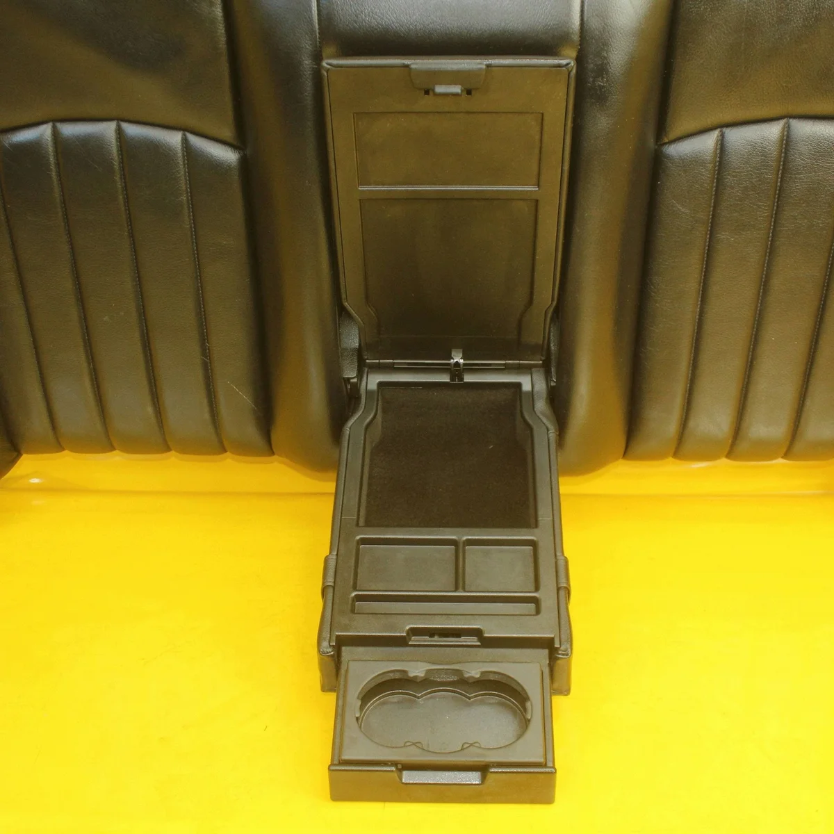 Rücklehne Mercedes W219 CLS Leder A2199200116 image 6