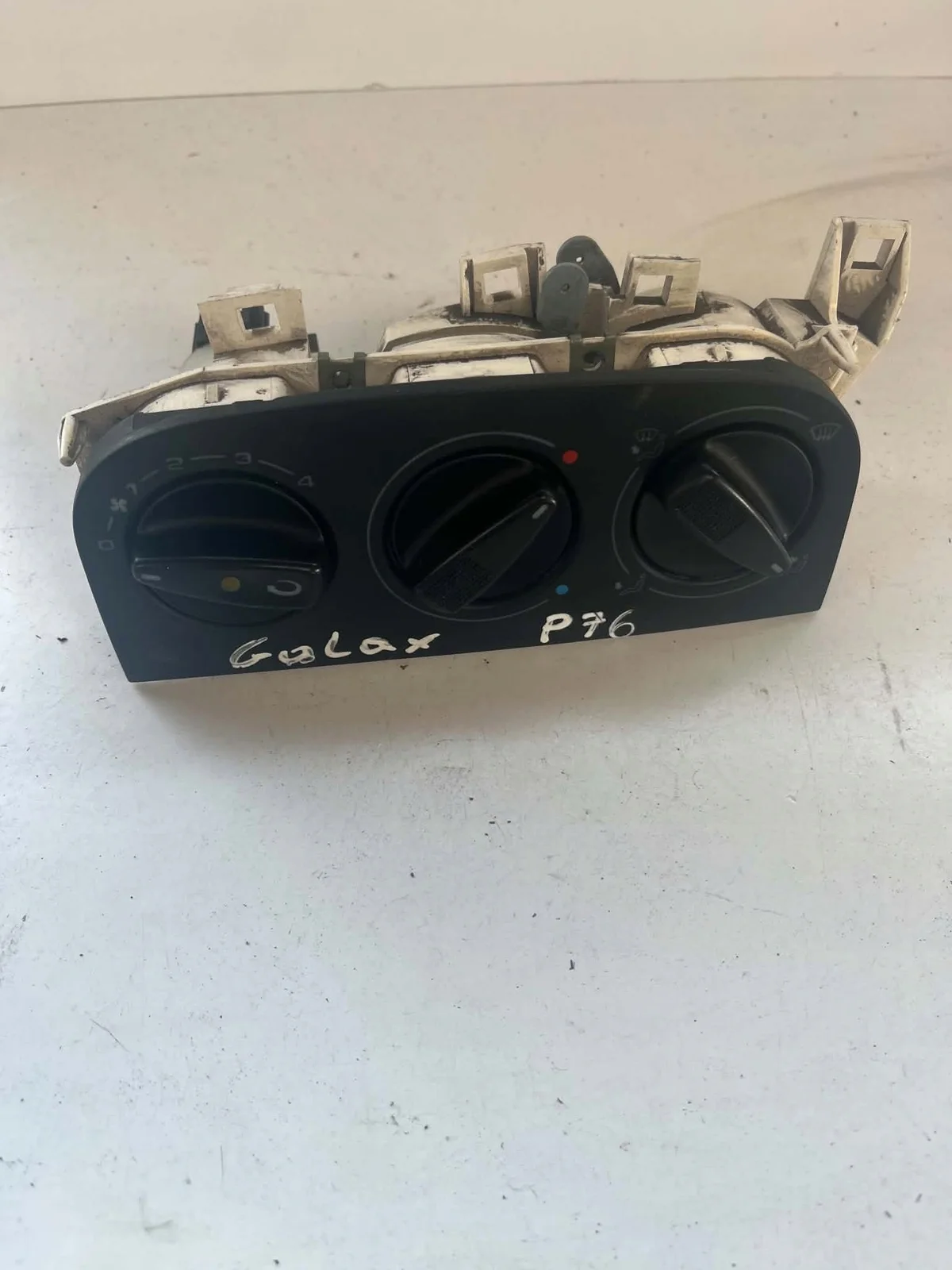 Interruptor Clima Ford Galaxy I 95-06 Usado image 3