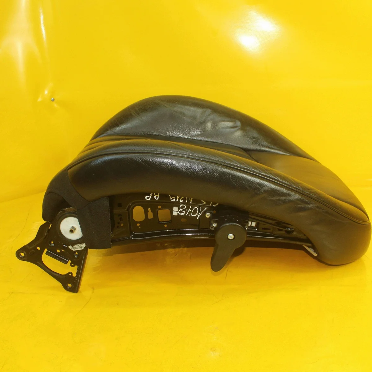 Dossier siège MERCEDES W219 CLS cuir droit image 7
