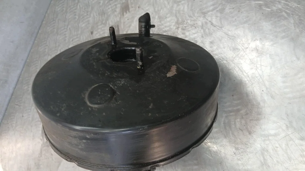 Serwo hamulcowe Kia Rio I FL 02-05 image 5