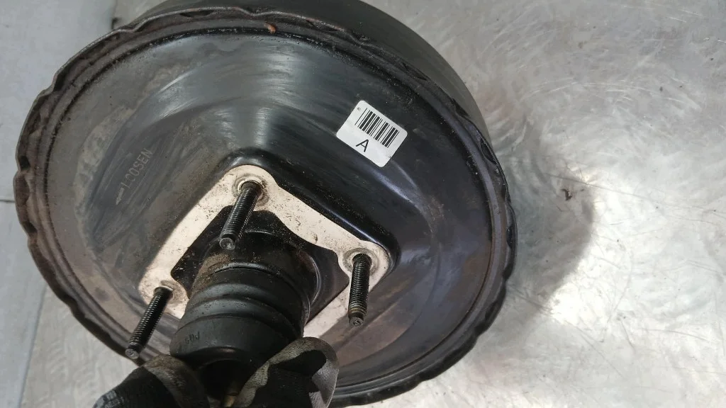 Serwo hamulcowe Kia Rio I FL 02-05 image 6