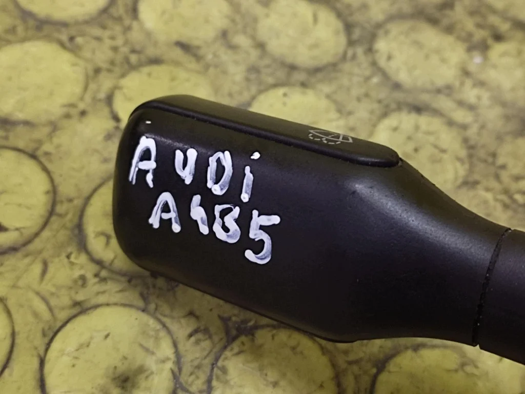 Audi A4 B5 Interruptor Combinado 4D0953513 image 10