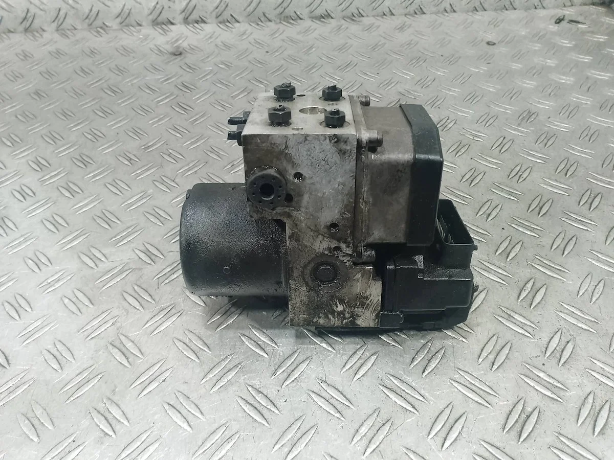 Bomba ABS Audi A6 C5 1.9 TDI Usada