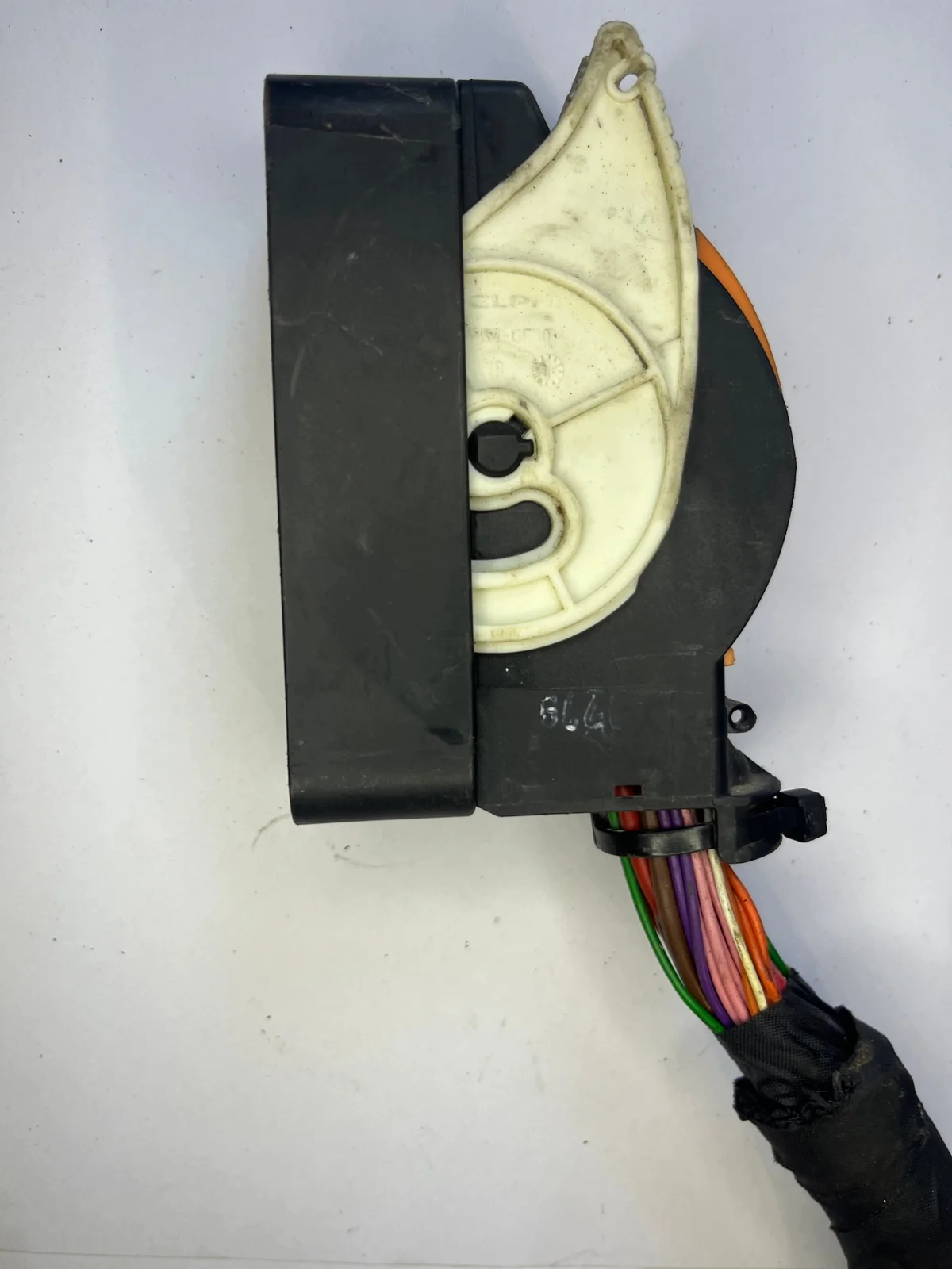 IVECO DAILY ABS Pumpe Stecker 5802365281 thumbnail 1