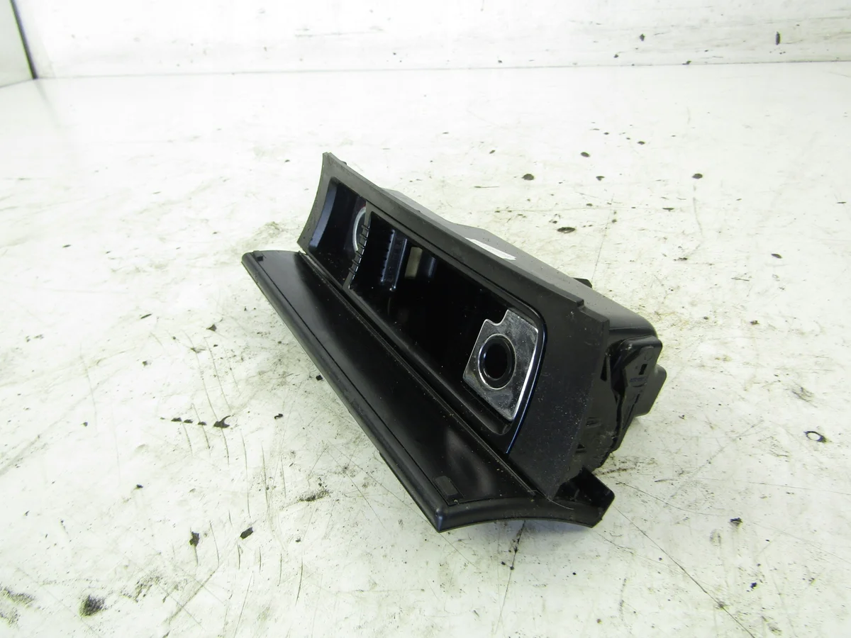 VW Passat B6 askkopp 3C0863284A image 4