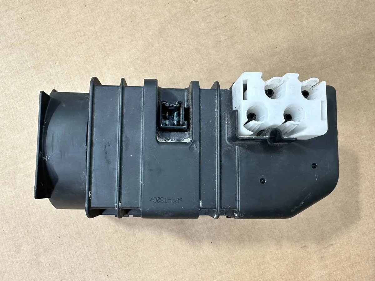 Central Locking Pump Mercedes SL R231 W218 W212 A0008005648