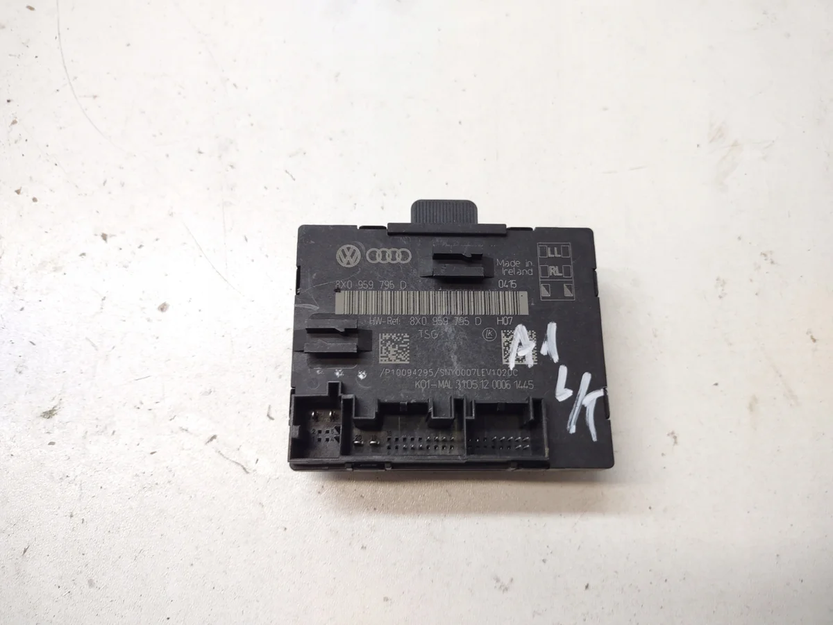 Módulo de Porta Audi A1 8X Usado Original