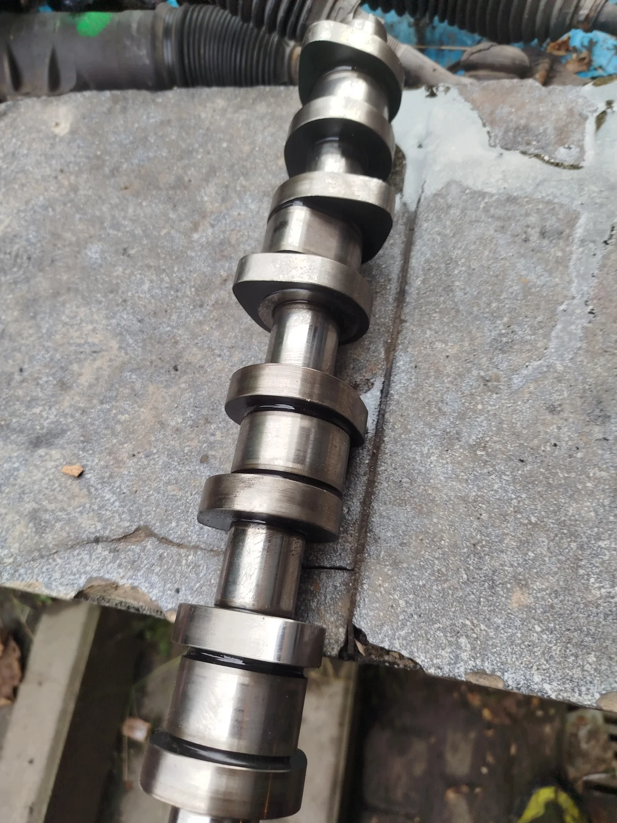 Nockenwelle gebraucht für VW Golf 5 image 3