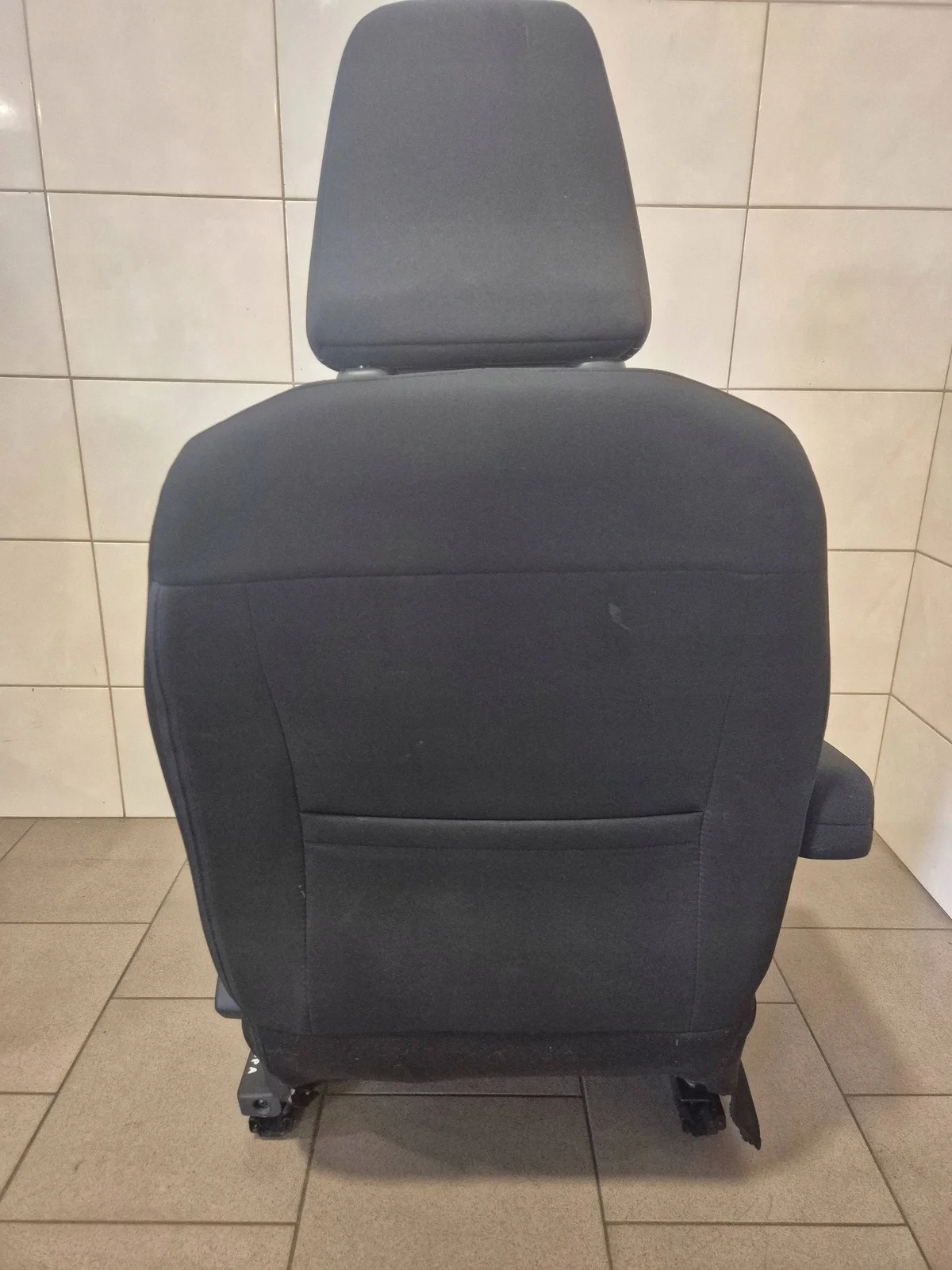 Dacia Sandero III Sitz Fahrerseite vorne links thumbnail 6