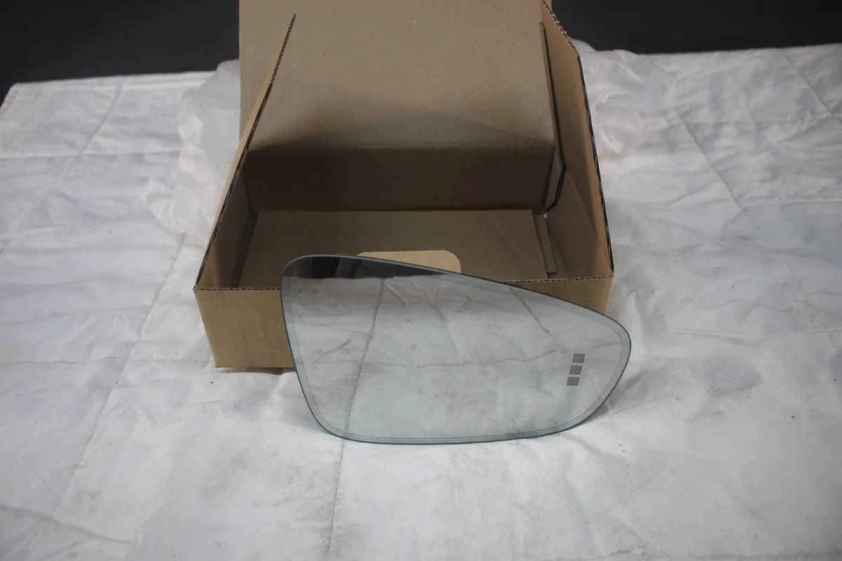 Verre de rétroviseur gauche Porsche 992