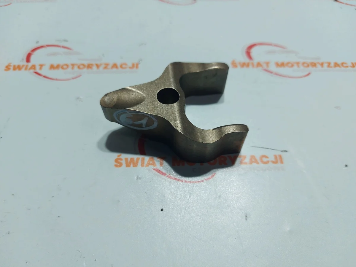 BMW N47D20C Einspritzdüsenhalterung gebraucht image 10