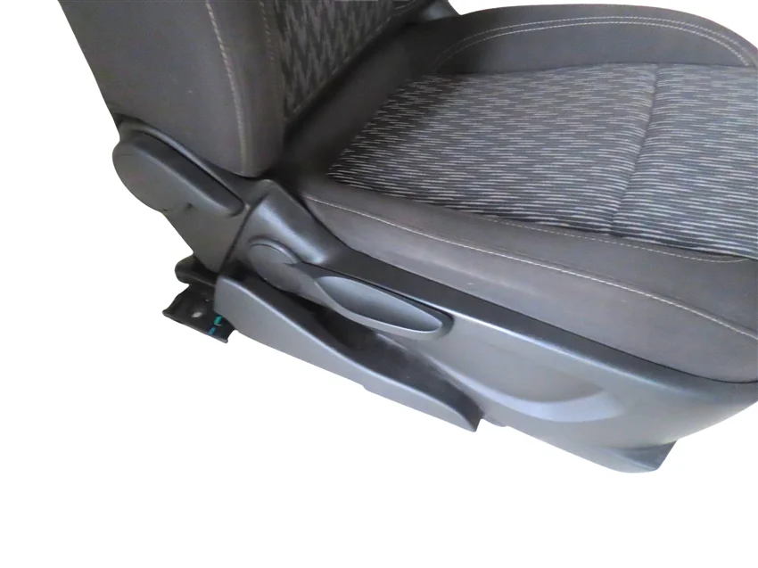 Used Opel Mokka Right Front Seat image 6