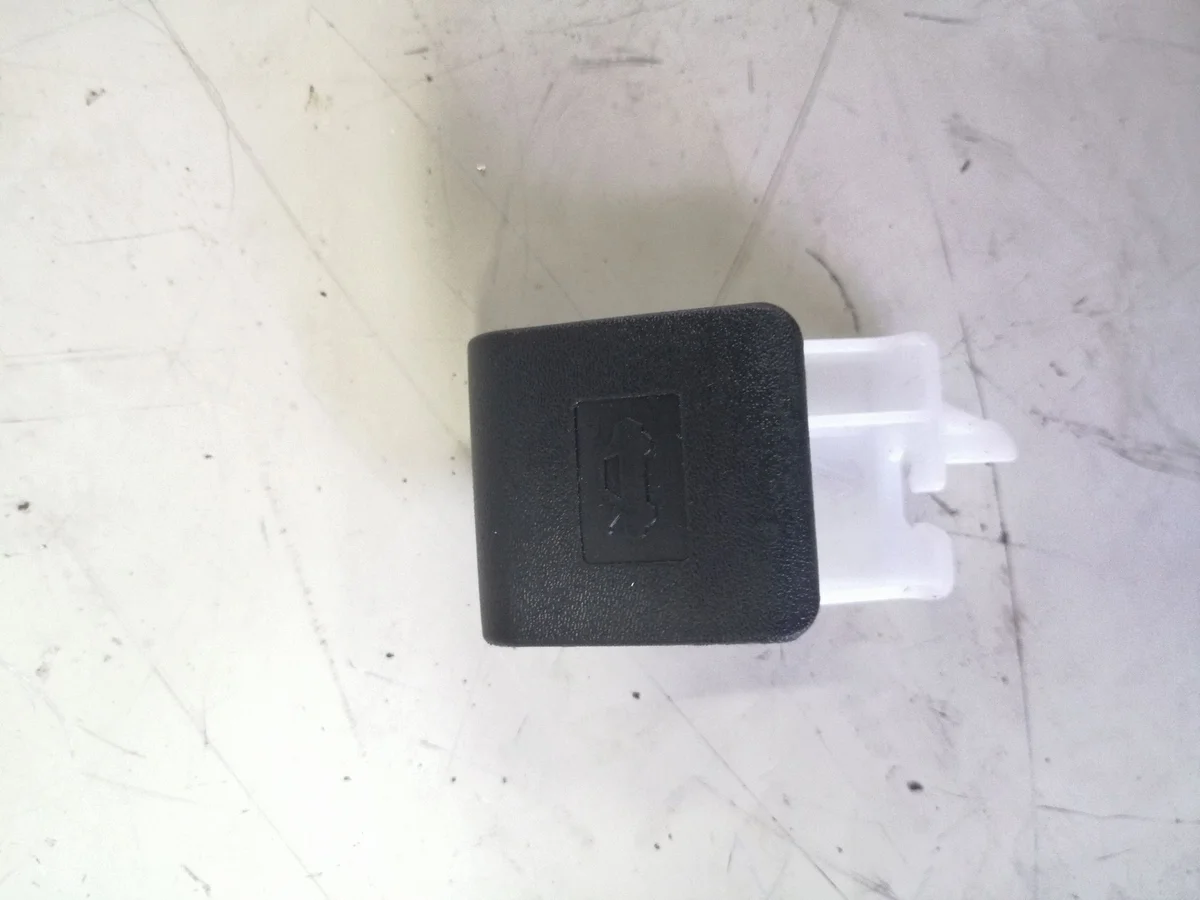 Handgreep motorkap Toyota Yaris Cross IV XM15A