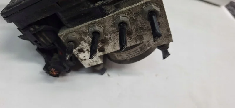 ABS Pumpe Skoda Octavia III 5Q0614517AQ image 8