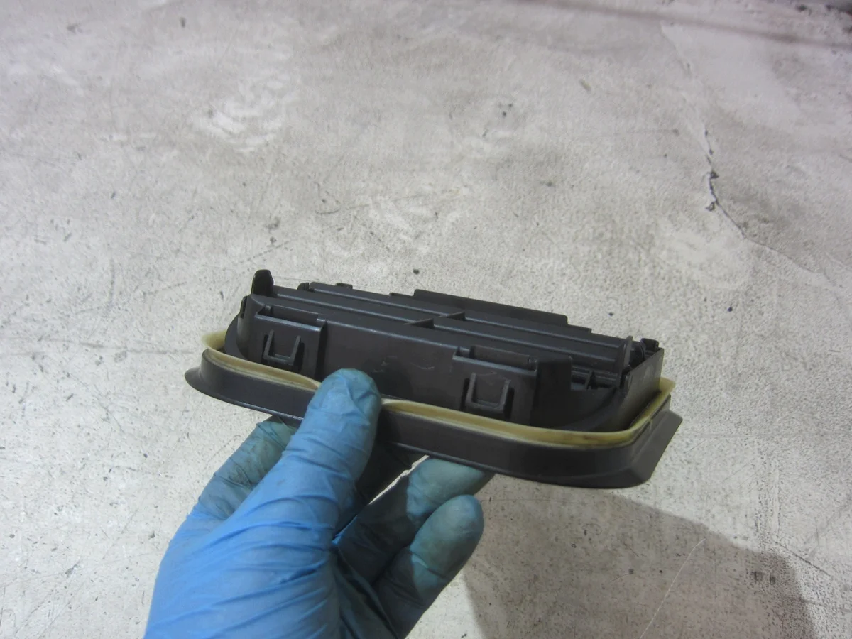Lüftungsgitter hinten Volvo XC90 II 31369380 image 6
