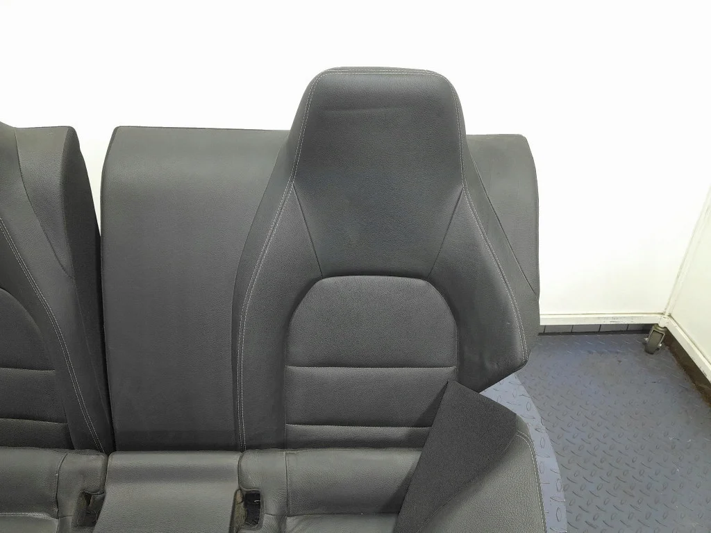 Asiento trasero Mercedes E W207 L-305229- image 4